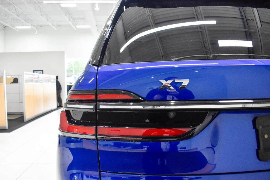 2023 BMW X7 M60i for sale, exterior, Blue