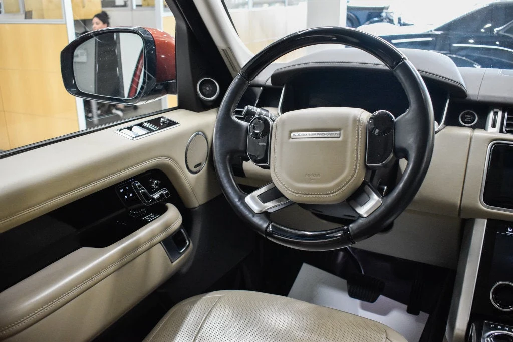2018 Land Rover Range Rover 3.0 V6 Supercharged HSE interior, Almond/Espresso/Almond/Ivory