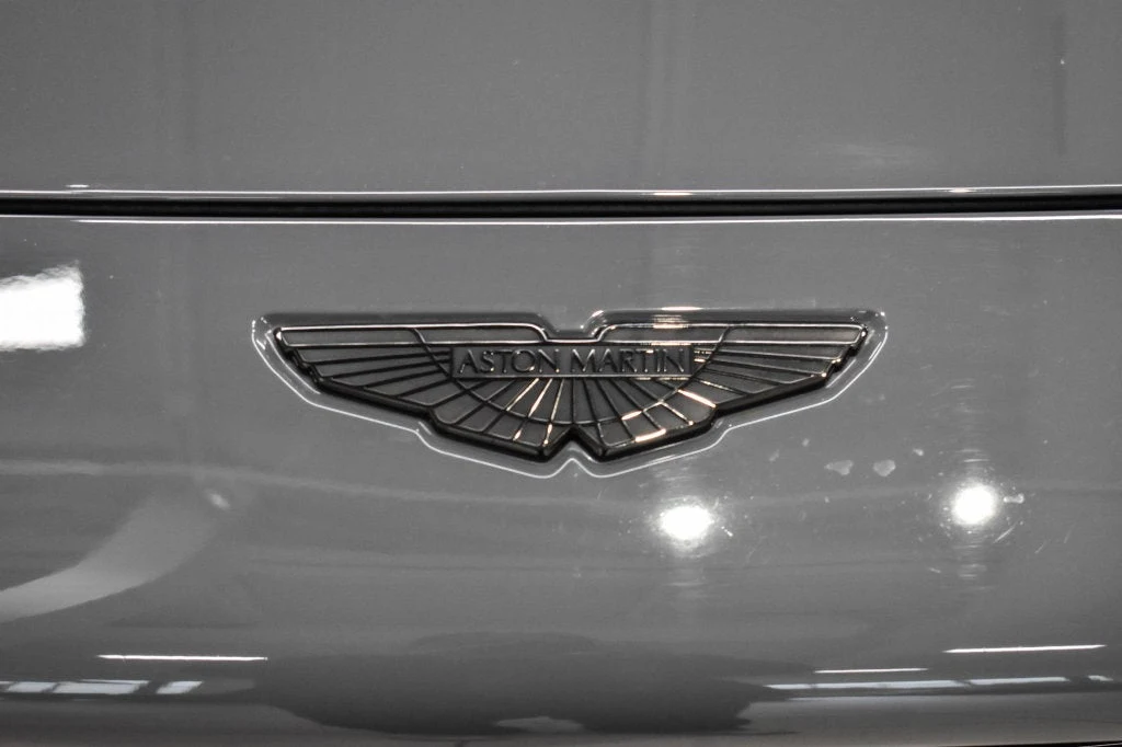 2022 Aston Martin DBX, detail