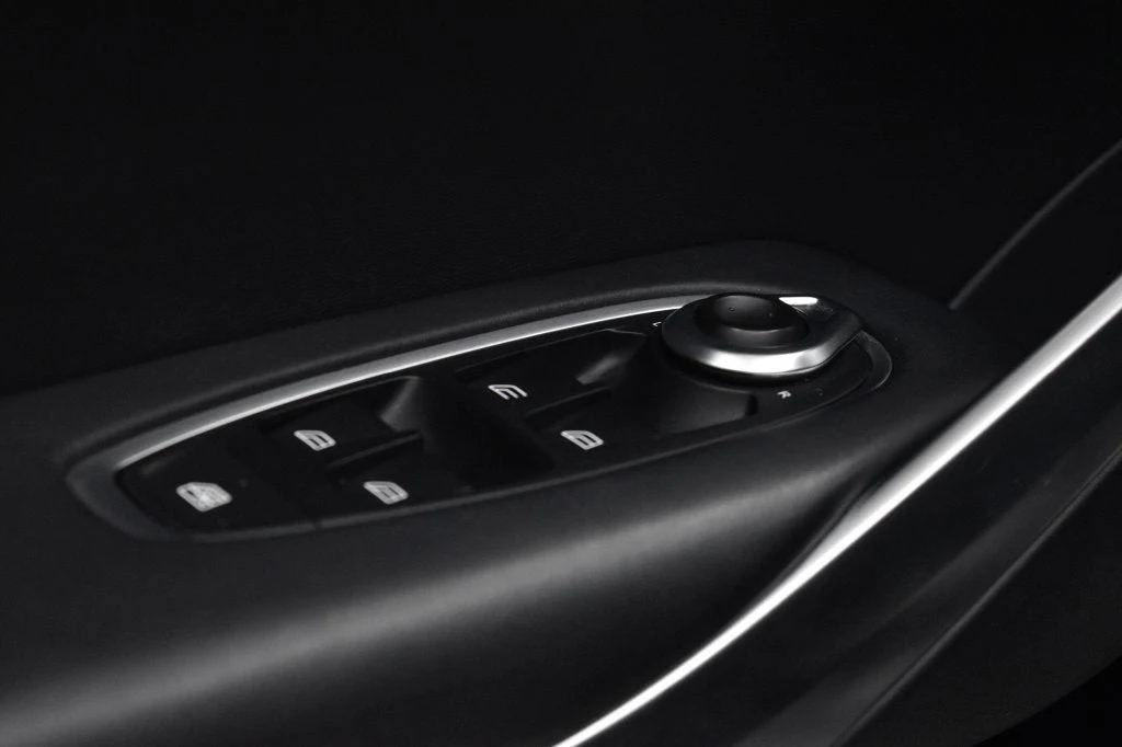 2022 Aston Martin DBX interior, center console, Onyx Black