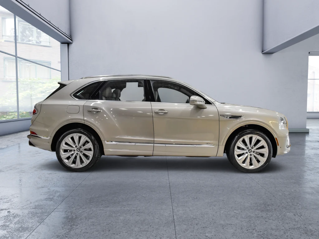 2023 Bentley Bentayga Azure V8 for sale, exterior, White