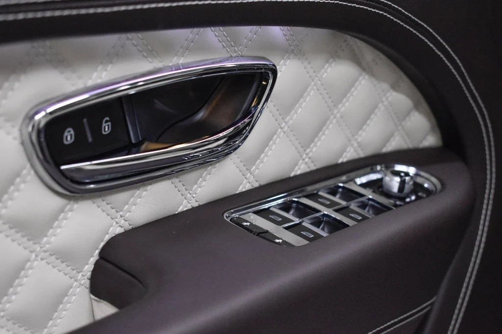 2023 Bentley Bentayga Azure V8 interior, door panel, Linen