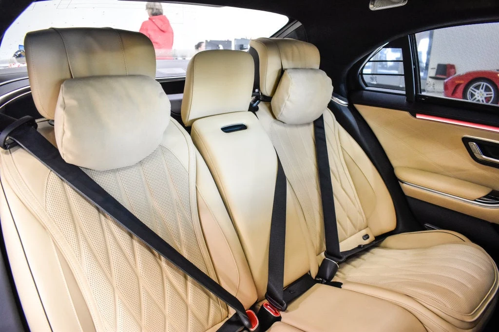 2024 Mercedes-AMG S 63 E PERFORMANCE interior, seats, Manufaktur Pastel Yello