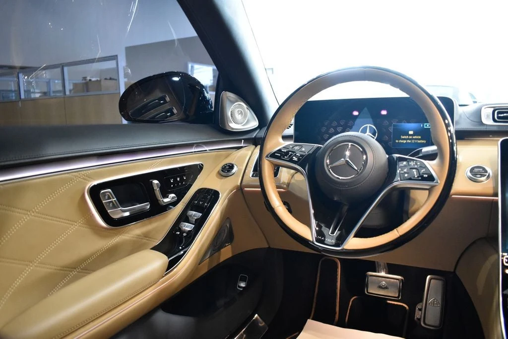 2023 Mercedes-Maybach S 680 4MATIC Virgil Abloh Edition interior, dashboard, Black