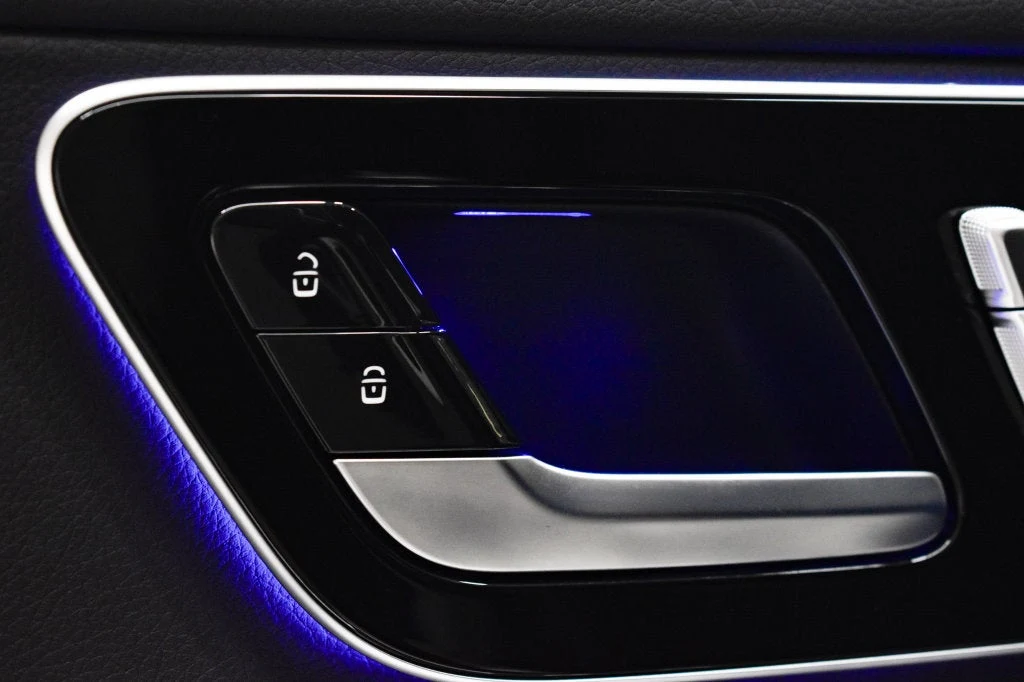 2026 Mercedes-Benz C 300 4MATIC Sedan interior, door panel, Black
