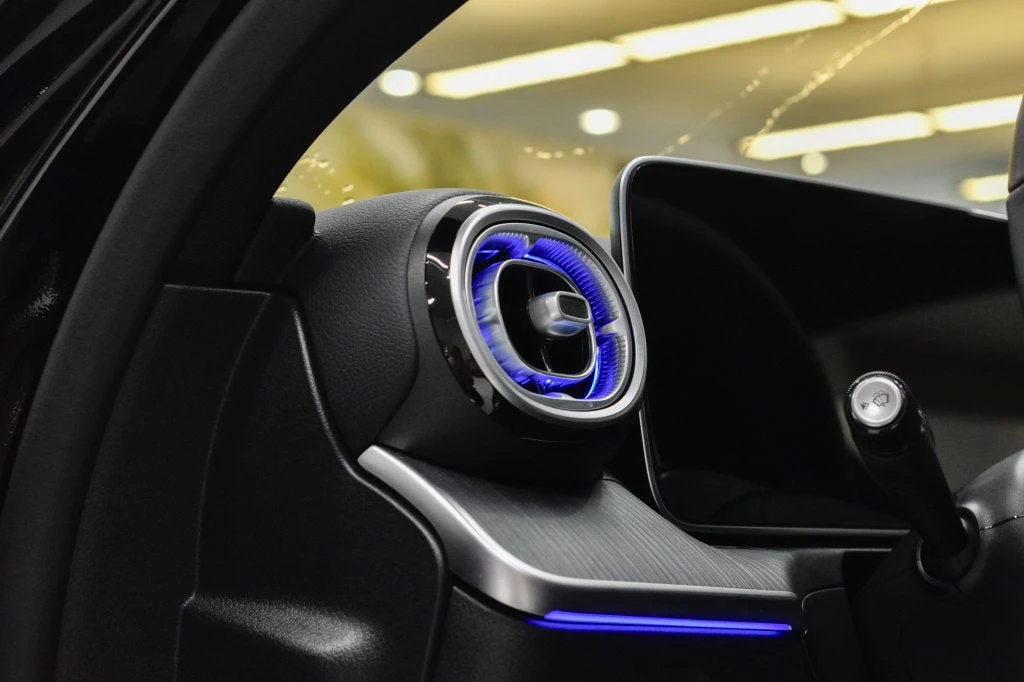 2026 Mercedes-Benz C 300 4MATIC Sedan interior, Black