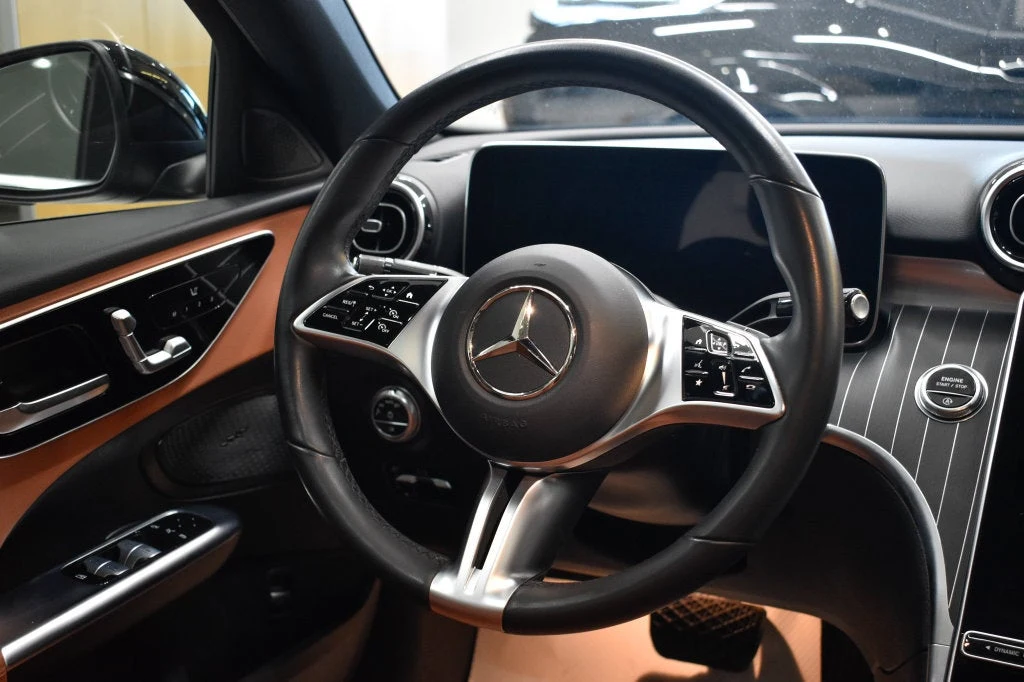 2022 Mercedes-Benz C 300 4MATIC Sedan interior, Sienna Brown/Black