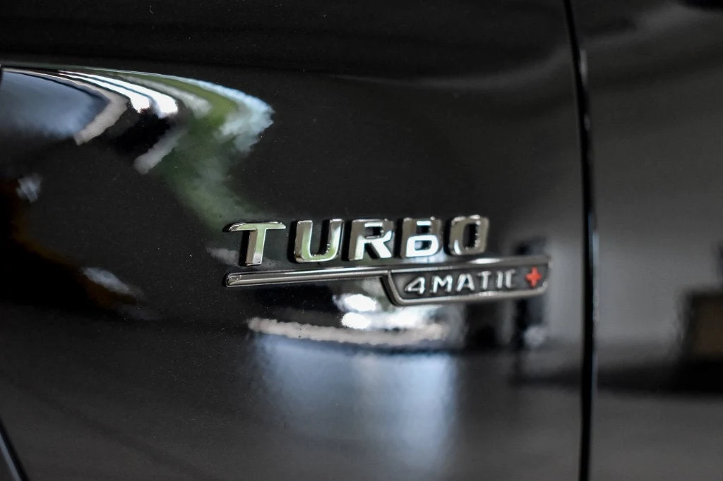 2025 Mercedes-AMG CLE 53 4MATIC+ Coupe, detail