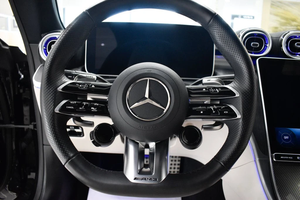 2025 Mercedes-AMG CLE 53 4MATIC+ Coupe interior, Macchiato Beige
