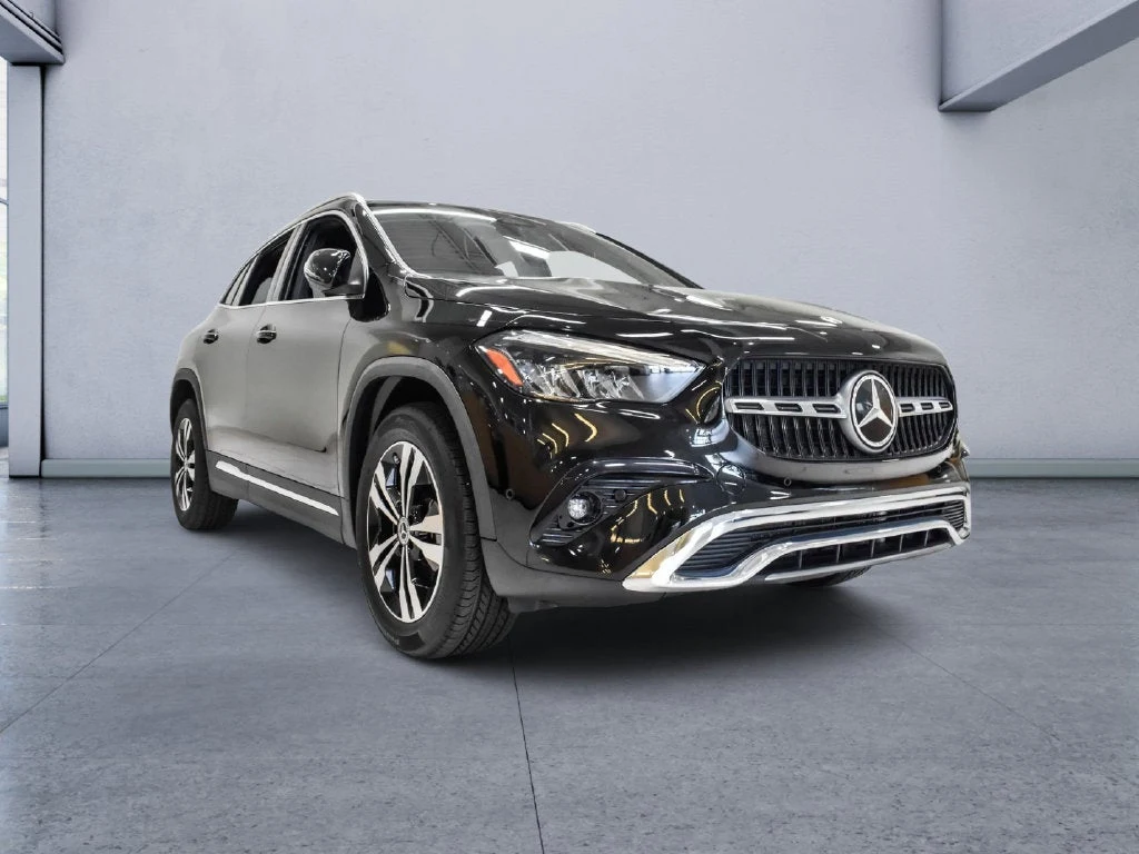 2024 Mercedes-Benz GLA 250 4MATIC for sale, front three-quarter view, Black