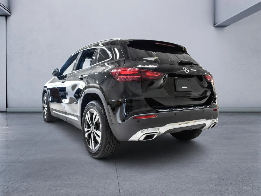 2024 Mercedes-Benz GLA 250 4MATIC, rear three-quarter view, Black