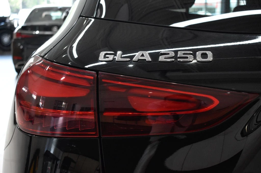 2024 Mercedes-Benz GLA 250 4MATIC for sale, exterior, Black