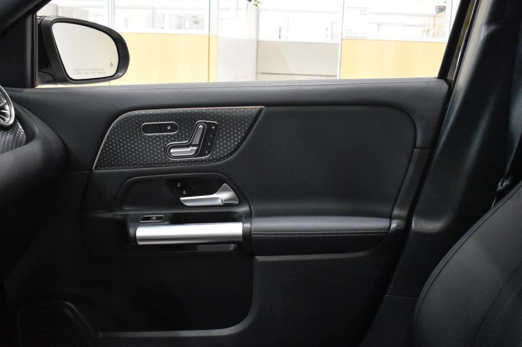 2024 Mercedes-Benz GLA 250 4MATIC interior, door panel, Black