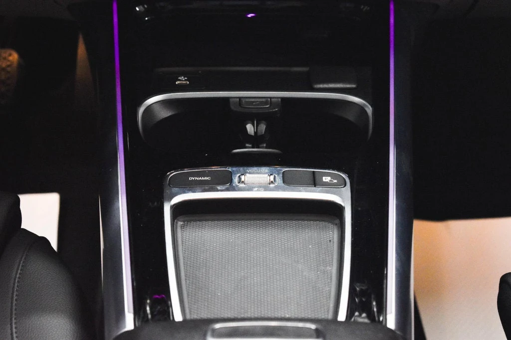 2024 Mercedes-Benz GLA 250 4MATIC interior, door panel, Black