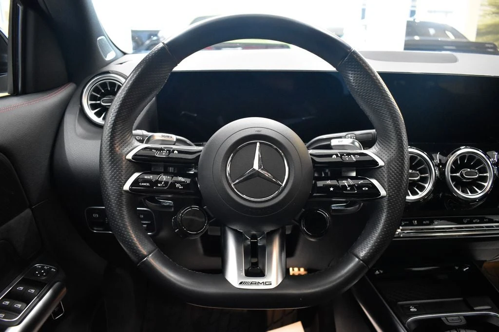 2025 Mercedes-AMG GLA 35 4MATIC interior, Black