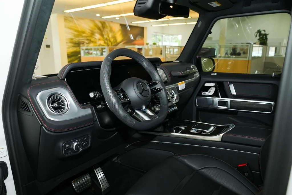 2026 Mercedes-AMG G 63 interior, dashboard, Black