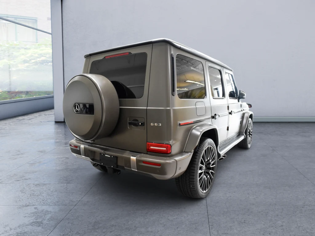 2026 Mercedes-AMG G 63, rear three-quarter view, Green