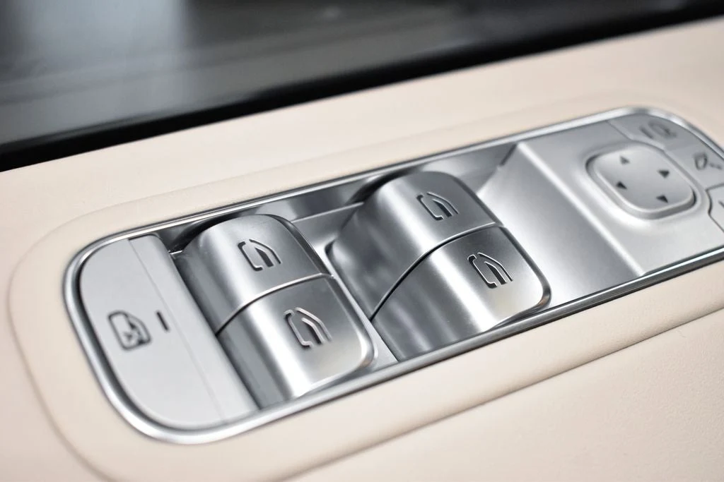 2026 Mercedes-AMG G 63 interior, door panel, Macchiato Beige/Magma Grey