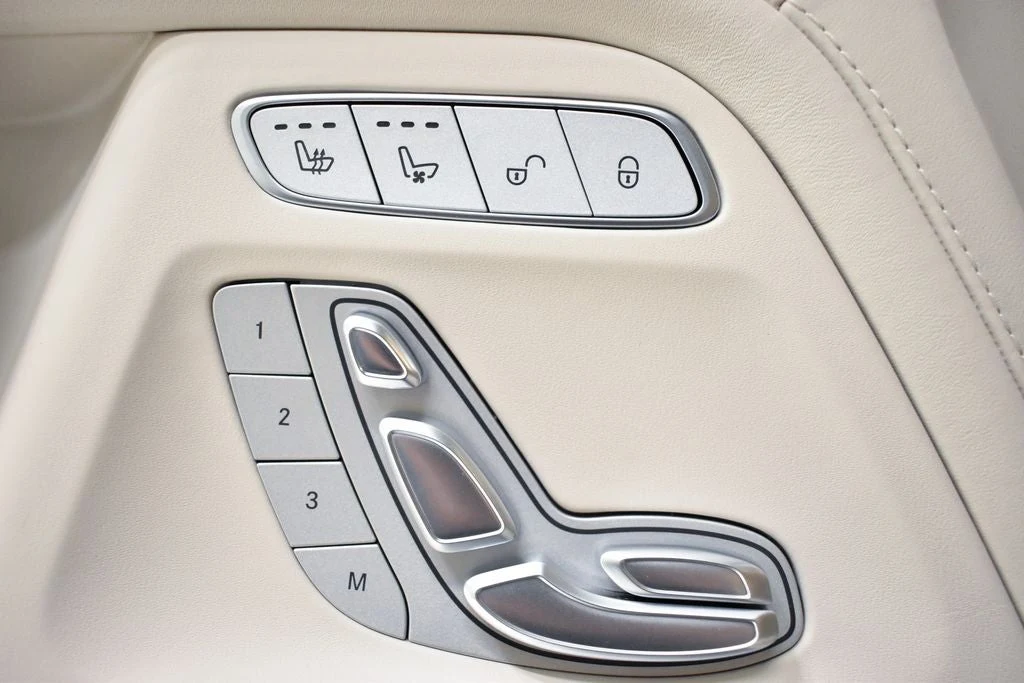 2026 Mercedes-AMG G 63 interior, door panel, Macchiato Beige/Magma Grey