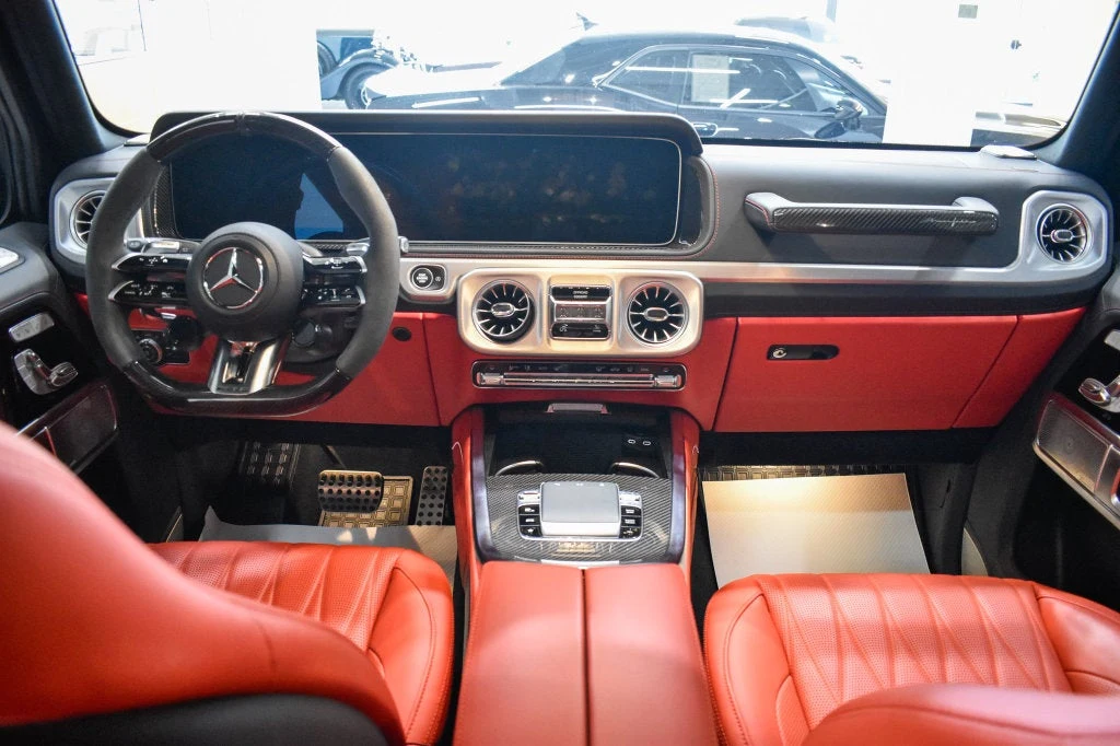 2025 Mercedes-AMG G 63 interior, Red Pepper/Black