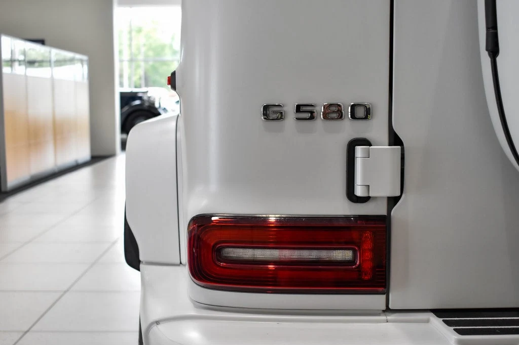 2025 Mercedes-Benz G 580 with EQ Technology for sale, exterior, White