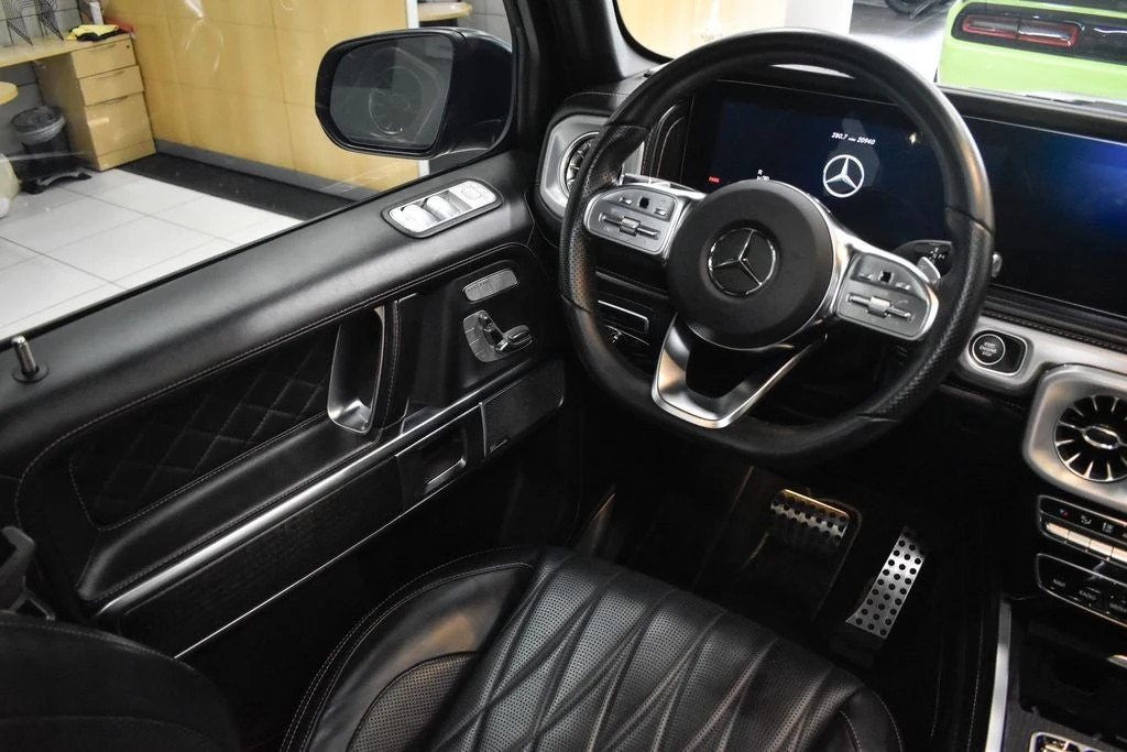 2024 Mercedes-Benz G 550 Stronger Than Diamonds Edition interior, Black