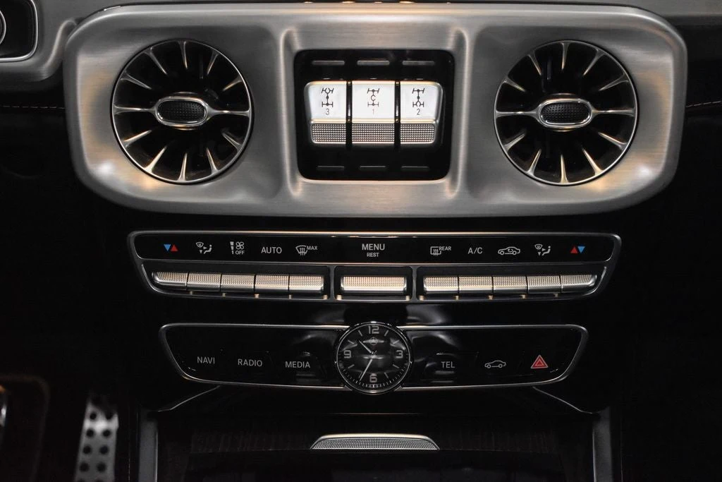 2024 Mercedes-Benz G 550 Stronger Than Diamonds Edition interior, Black