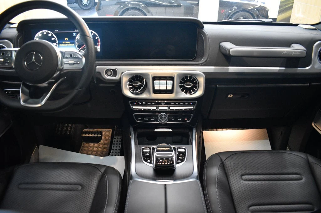 2024 Mercedes-Benz G 550 interior, Black
