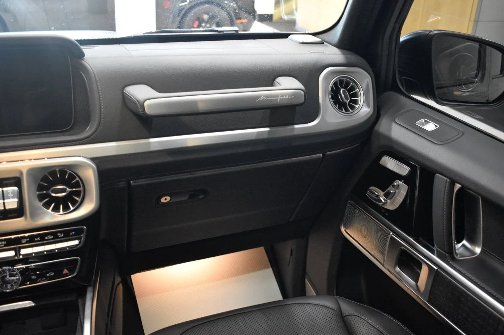 2024 Mercedes-Benz G 550 interior, door panel, Black