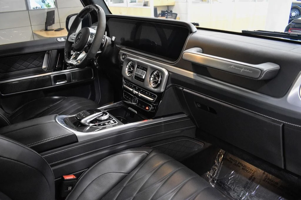 2024 Mercedes-AMG G 63 interior, Black