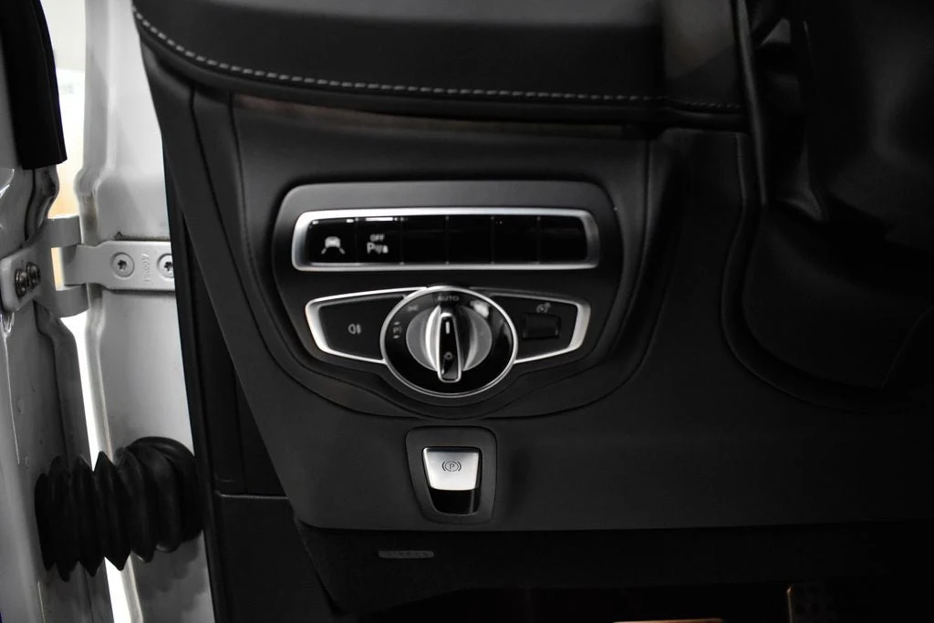 2023 Mercedes-AMG G 63 interior, center console, Black