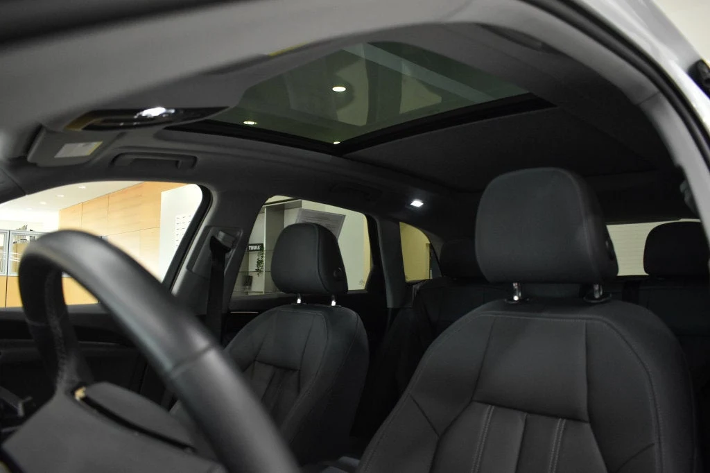 2025 Audi Q5 2.0T Premium quattro interior, seats, Black