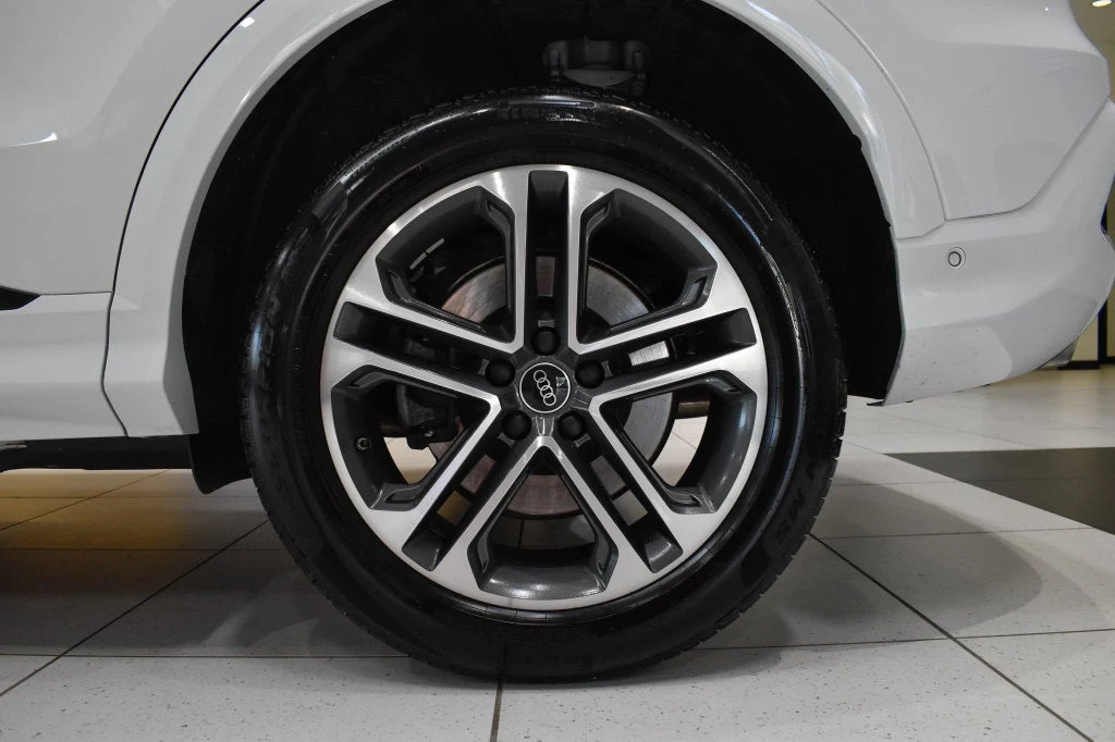 2025 Audi Q5 2.0T Premium quattro for sale, exterior, White