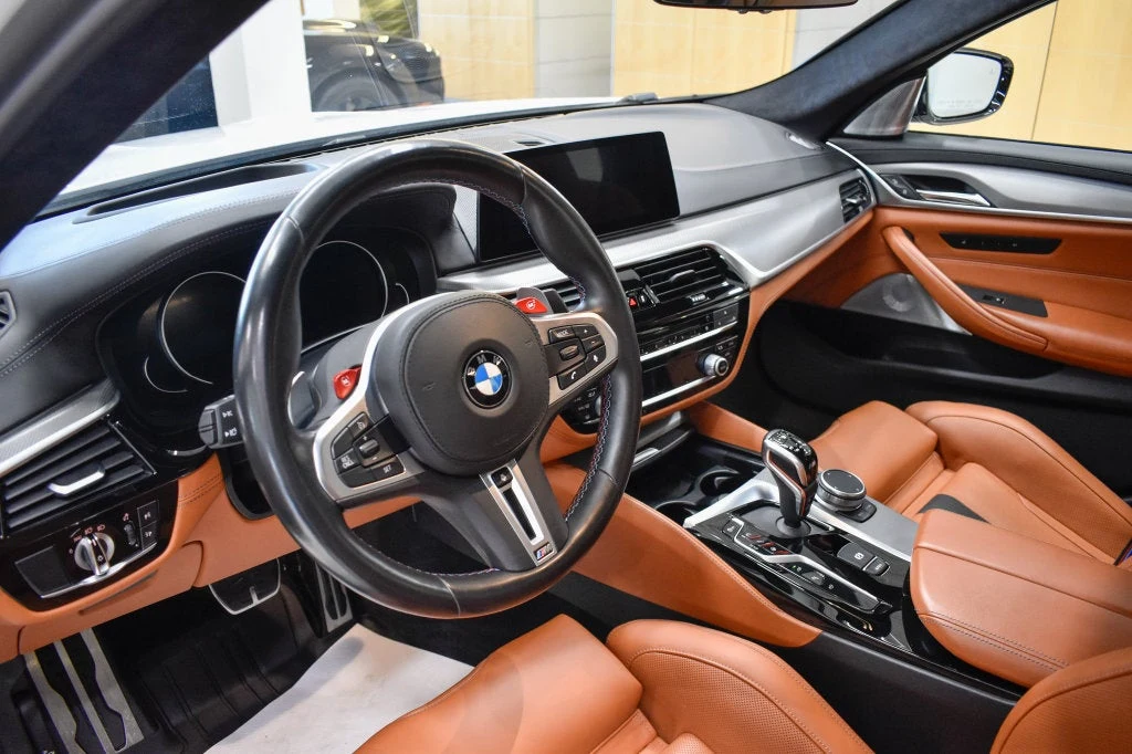 2019 BMW M5 Competition interior, Aragon Brown