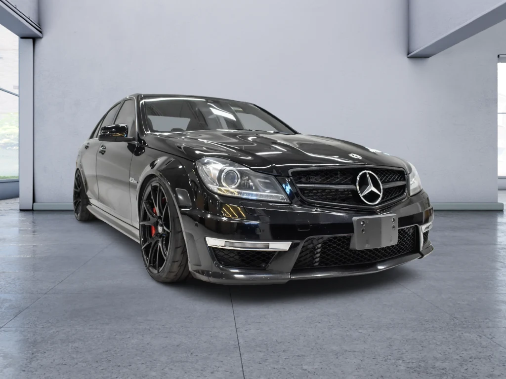 2013 Mercedes-Benz C 63 AMG Sedan for sale, front three-quarter view, Black