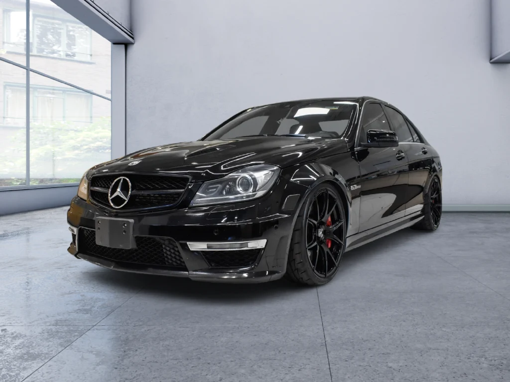 2013 Mercedes-Benz C 63 AMG Sedan for sale, exterior, Black