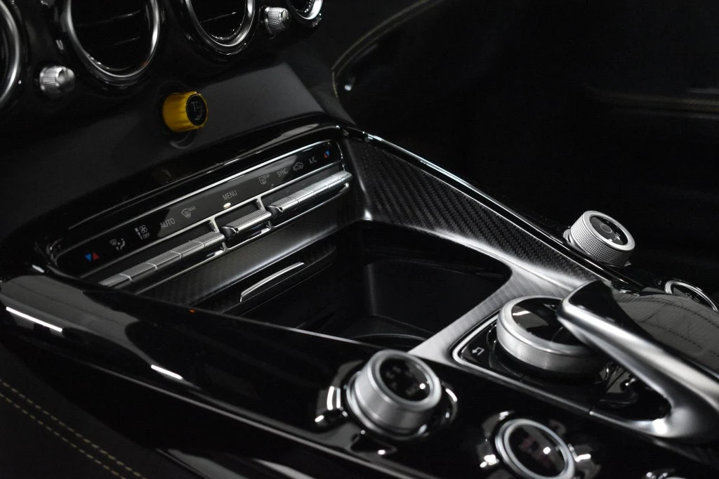 2018 Mercedes-AMG GT R interior, Black
