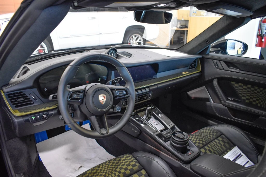2026 Porsche 911 Spirit 70 interior, dashboard, Basalt Black/Olive Neo
