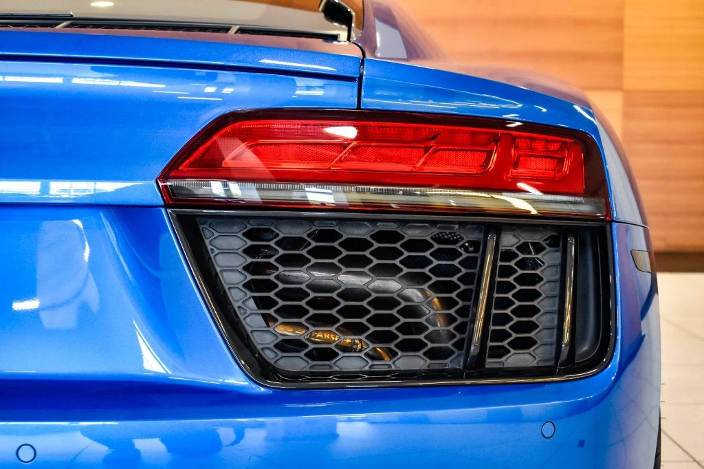 2018 Audi R8 V10 quattro for sale, exterior, Blue