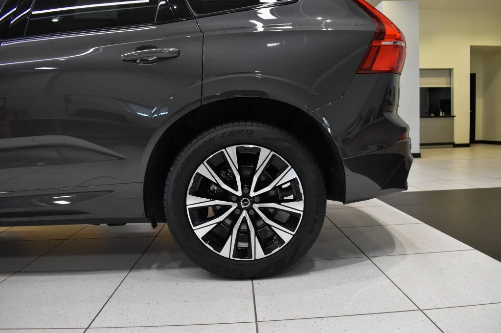 2024 Volvo XC60 B5 Core for sale, exterior, Grey