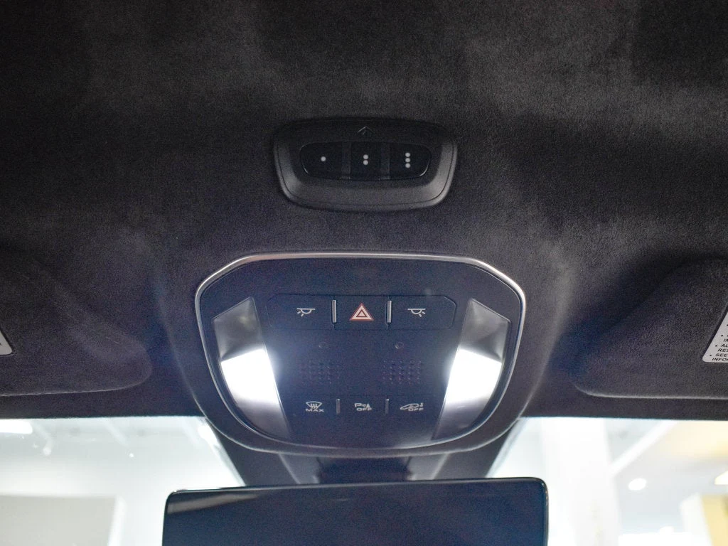 2022 Maserati MC20 interior, door panel, Black
