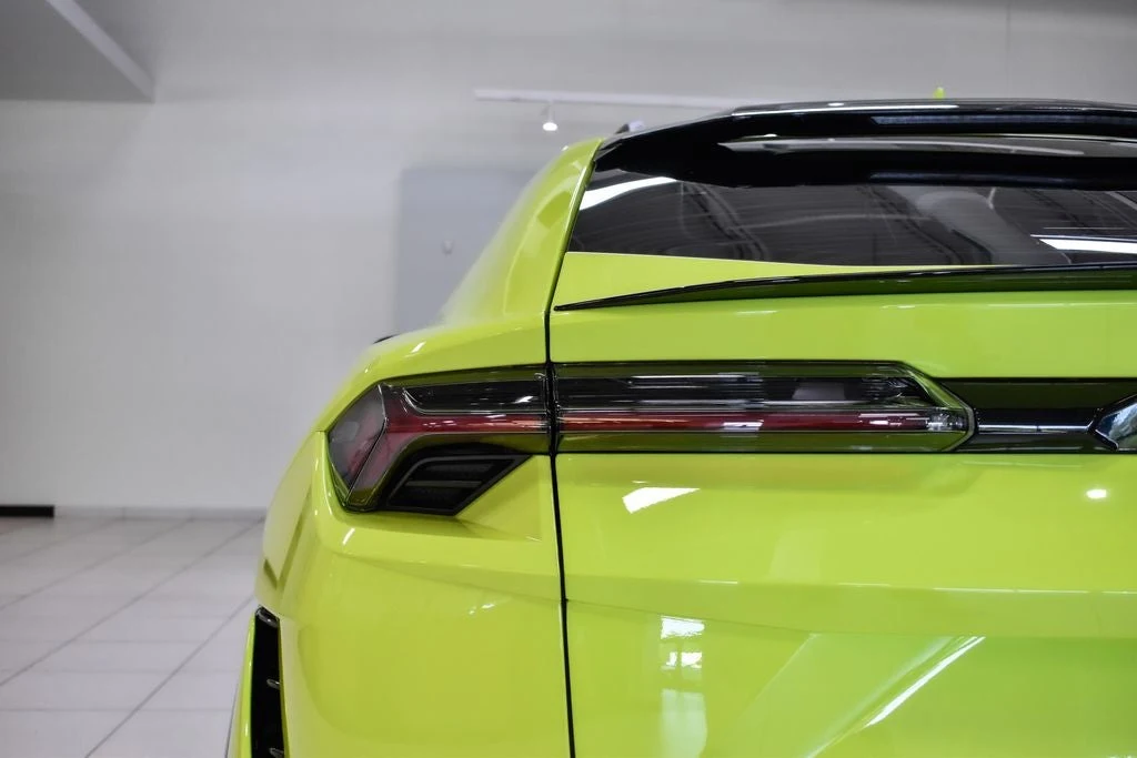 2023 Lamborghini Urus S for sale, exterior, Green