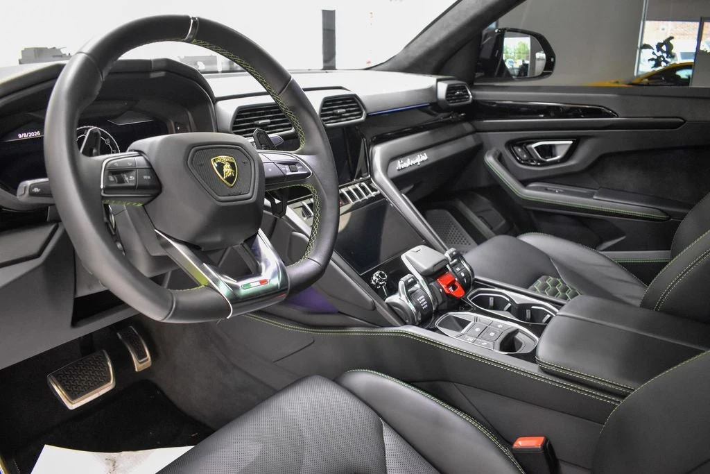 2023 Lamborghini Urus S interior, dashboard, Nero Ade