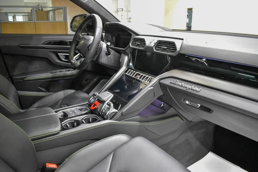 2023 Lamborghini Urus S interior, dashboard, Nero Ade