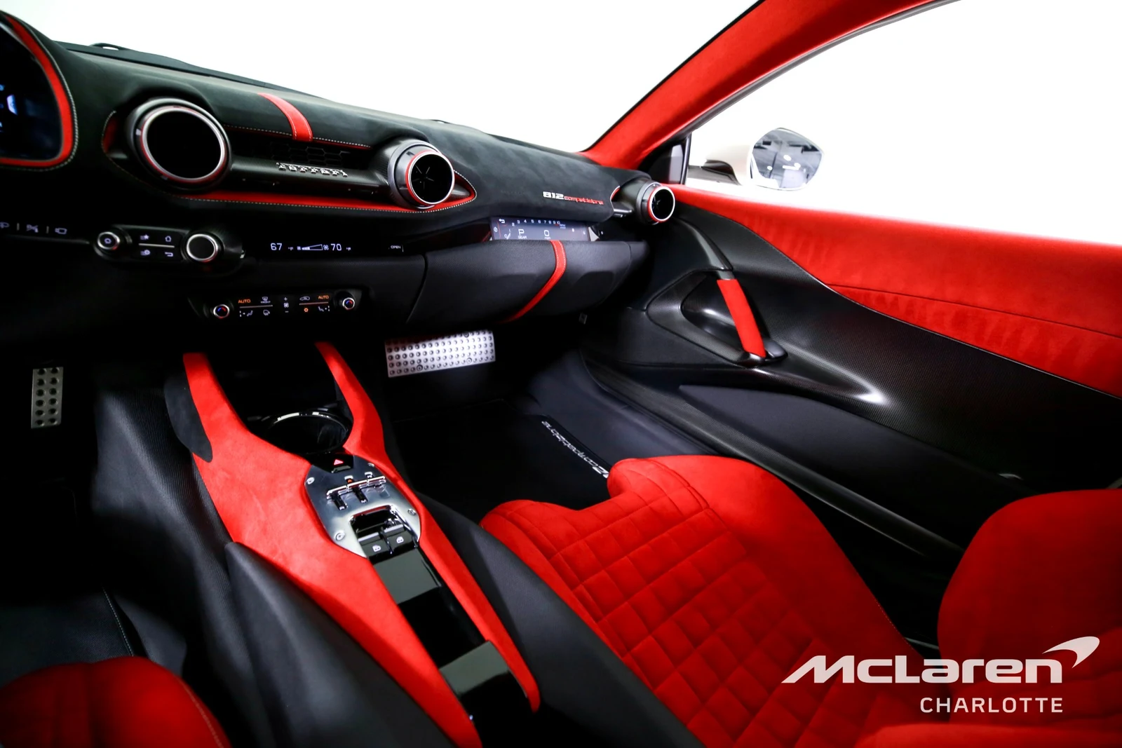 2022 Ferrari 812 Competizione, 11/29