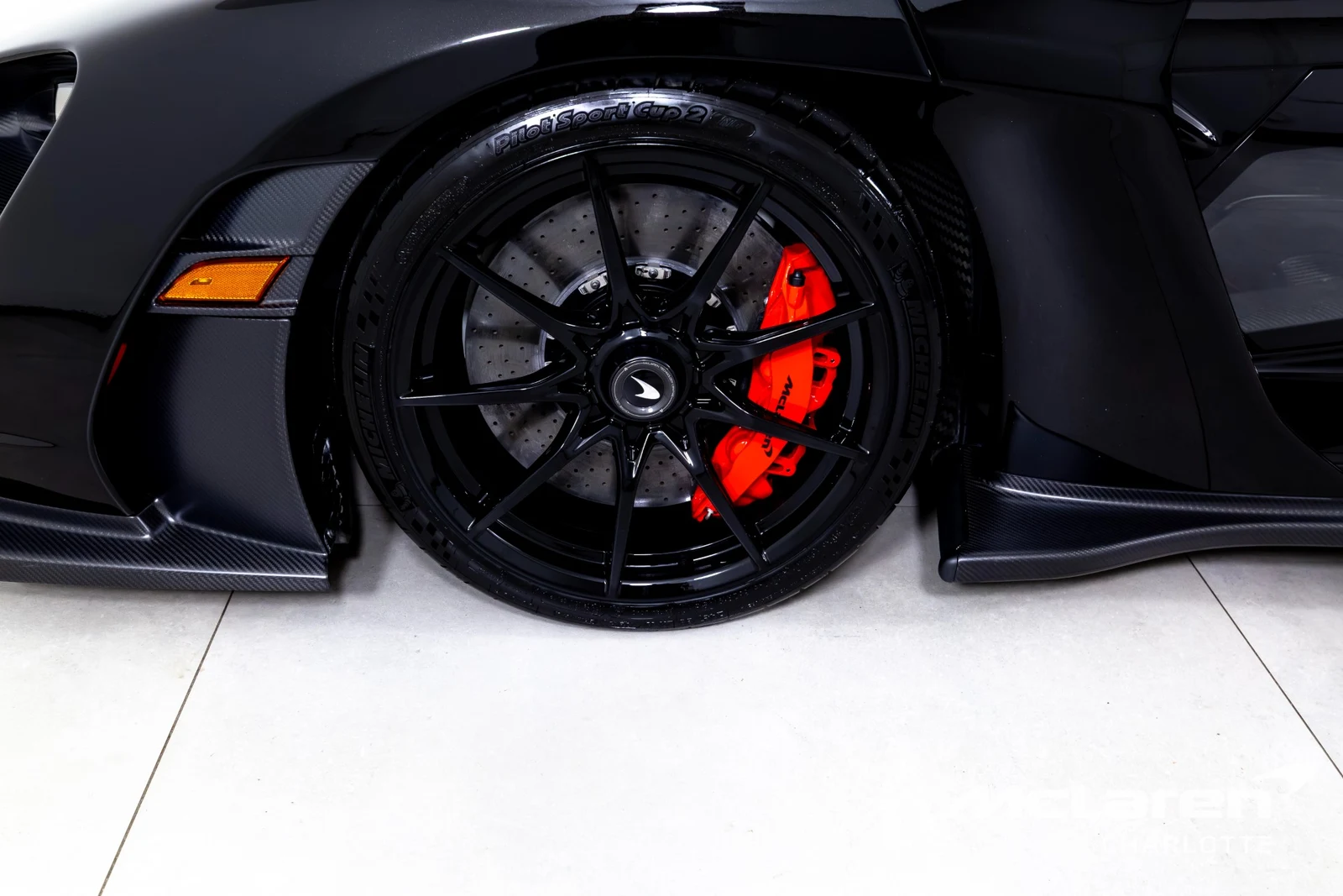 2019 McLaren Senna, 24/29
