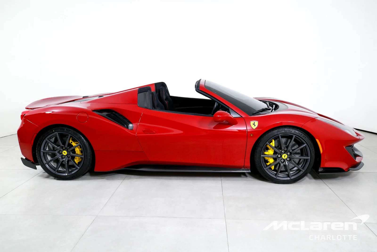 2020 Ferrari 488 Pista Spider, 6/29