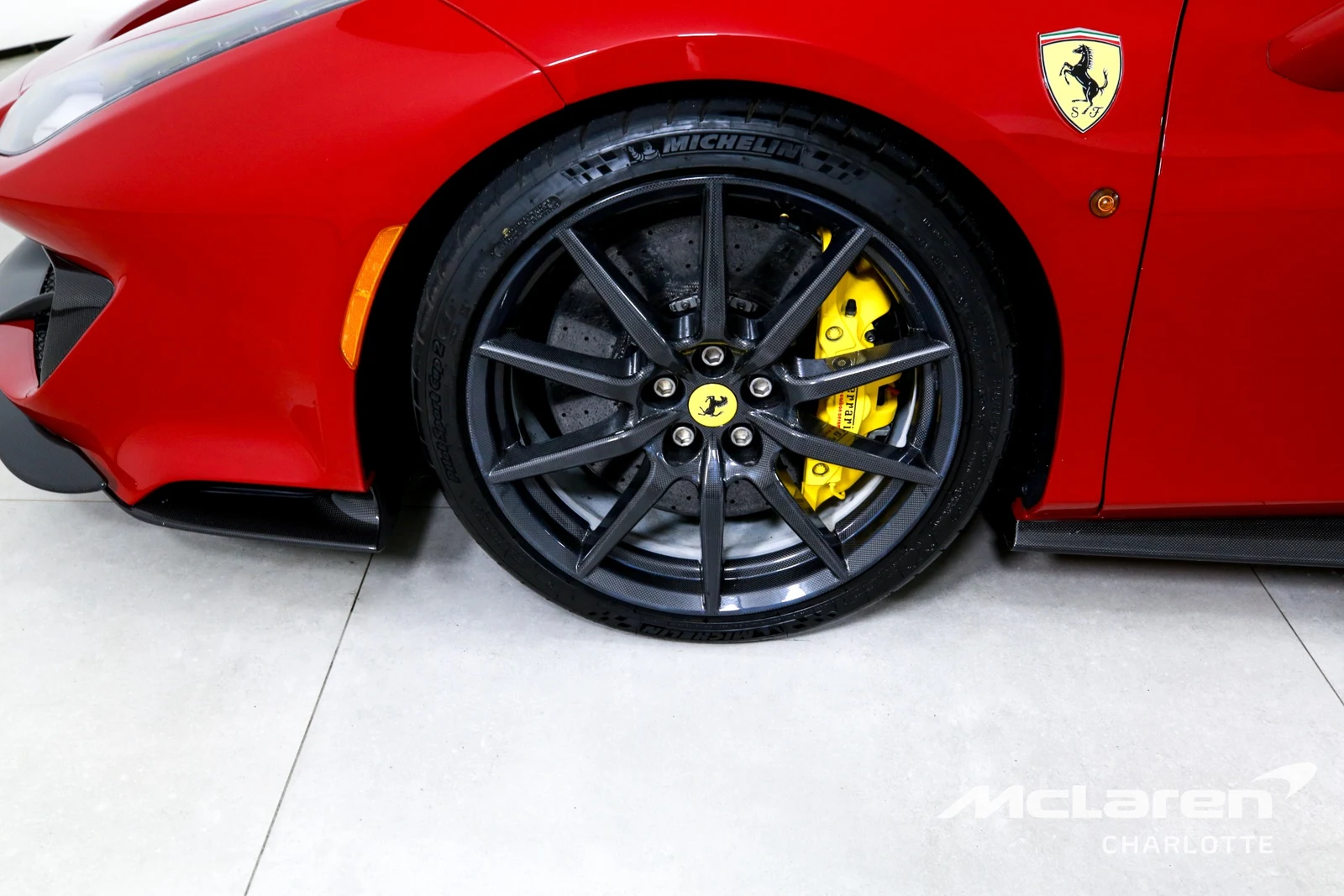 2020 Ferrari 488 Pista Spider, 24/29