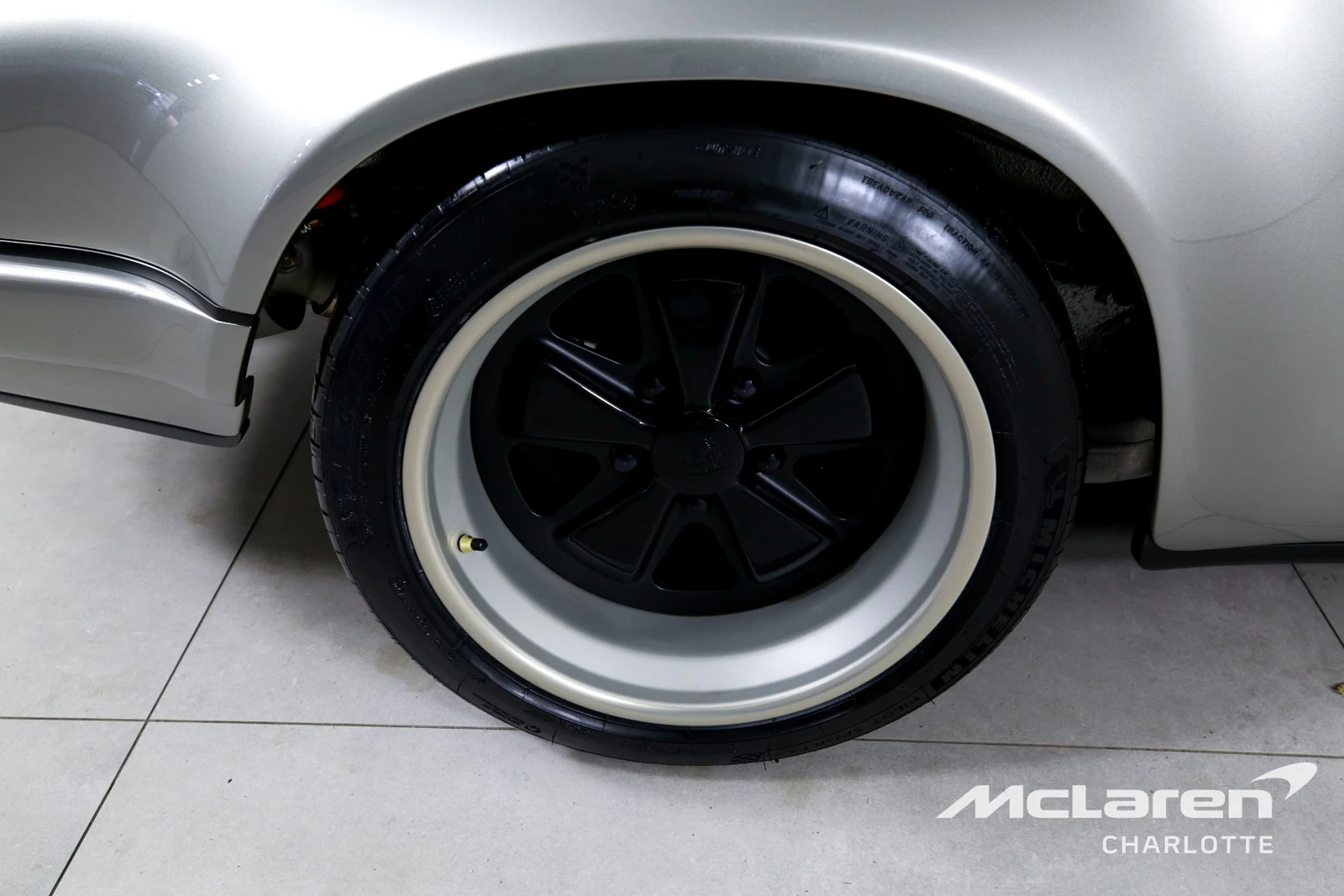 1990 Porsche 911 Reimagined by Singer, 24/29