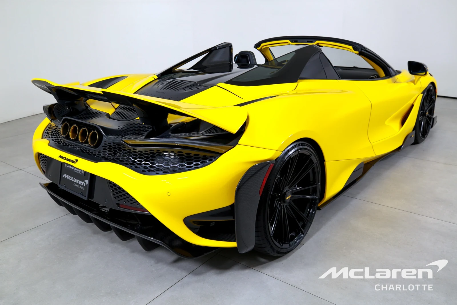 2022 McLaren 765LT Spider, 6/29